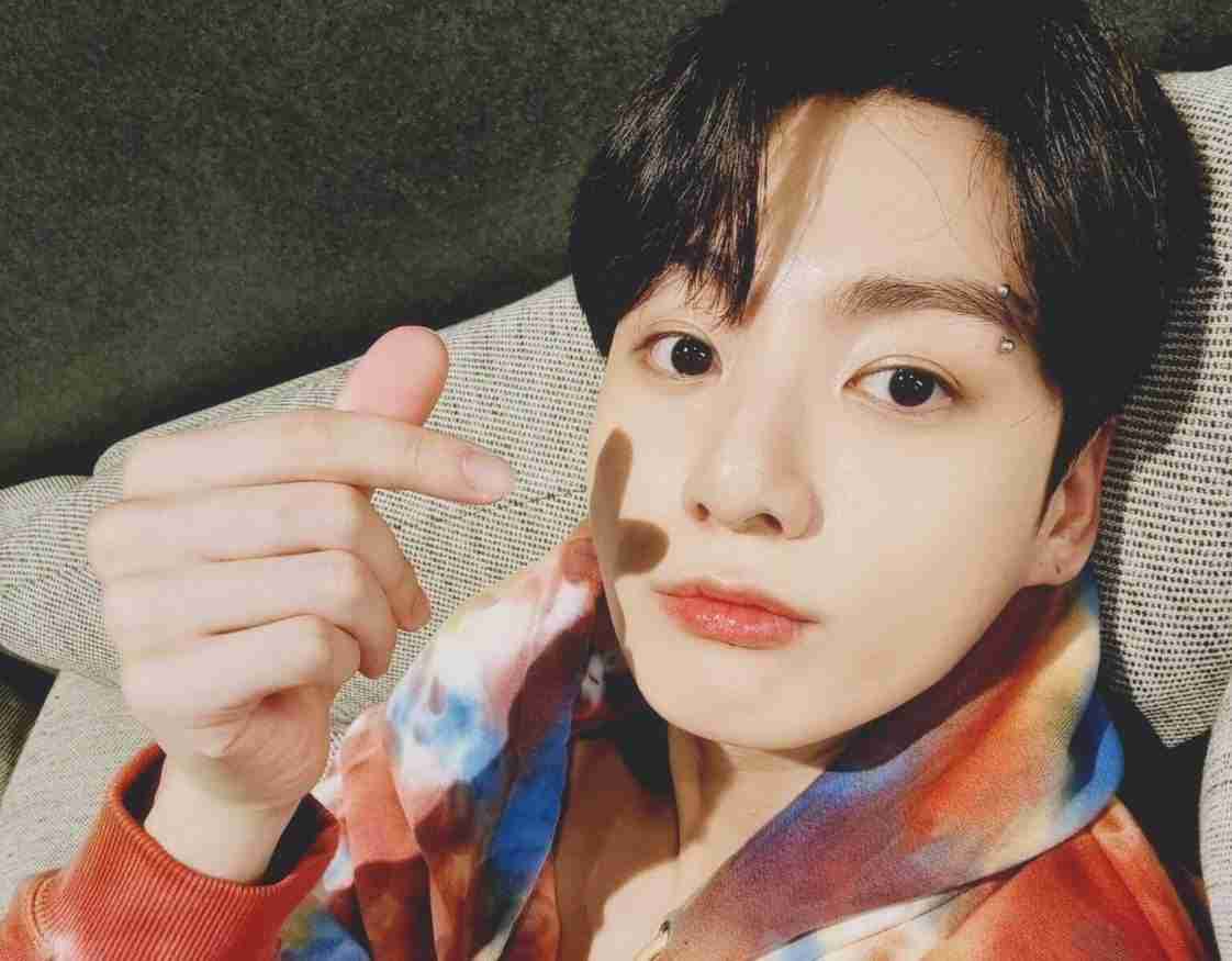 Jungkook da BTS crea u so club in u ghjocu "BTS Island: In the SEOM" è