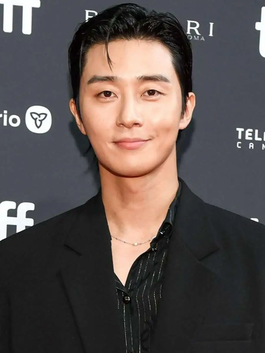 Park Seo Joon regresa con un nuevo K-drama romántico